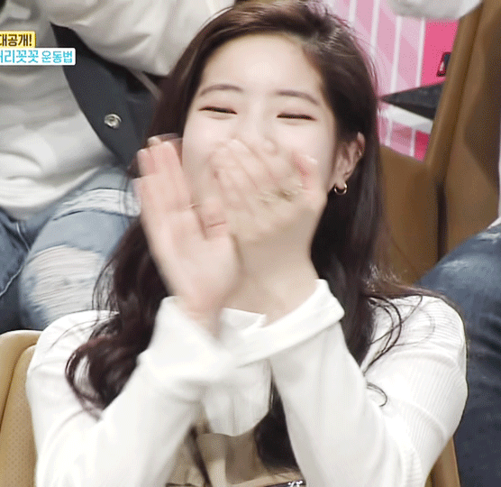 루니버스 주식회사 이미지